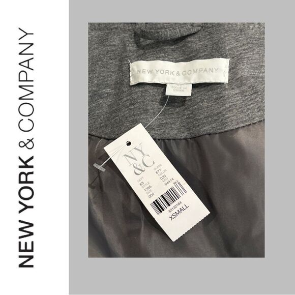 New York & Company Women’s Heather Hooded Gray Gathered Vest - Size‎ XS - Picture 3 of 3